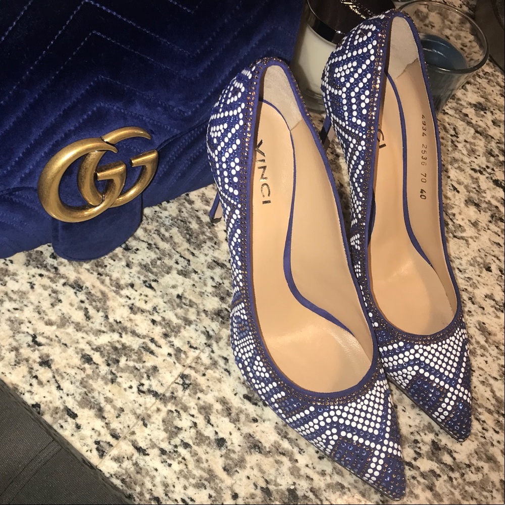 Beautiful Vinci Crystal Pumps Size 40